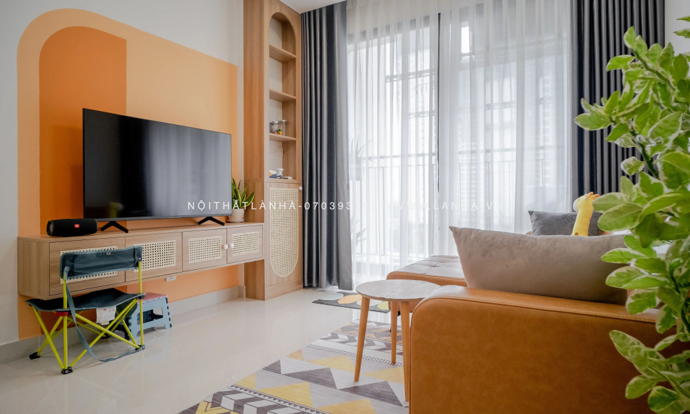 Kệ tủ tivi phòng khách đẹp, đơn giản phong cách Wabi Sabi của căn hộ Vinhomes quận 9