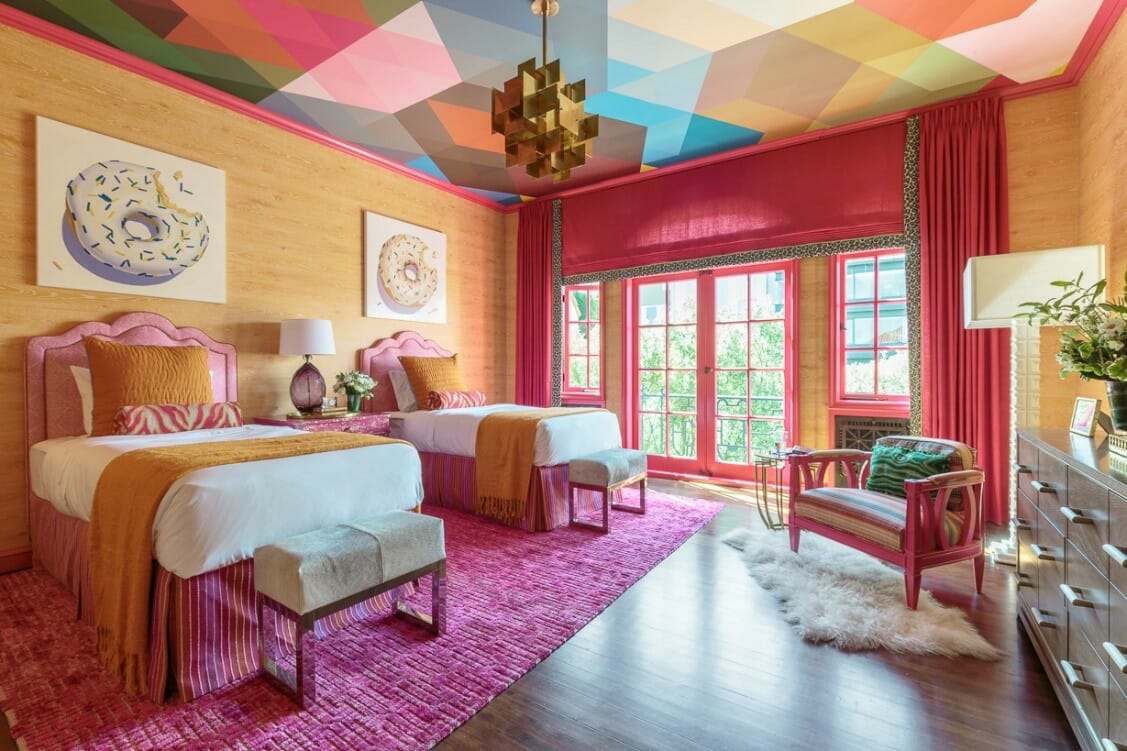 Thiết kế phòng ngủ màu sắc nổi bật cho bé