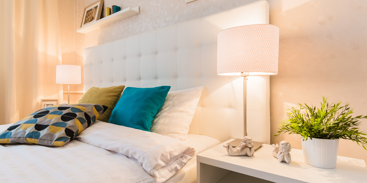 Thiết kế đèn phòng ngủ cần đảm bảo yếu tố tối giản, tiết kiệm không gian, phù hợp với phong cách phòng ngủ 