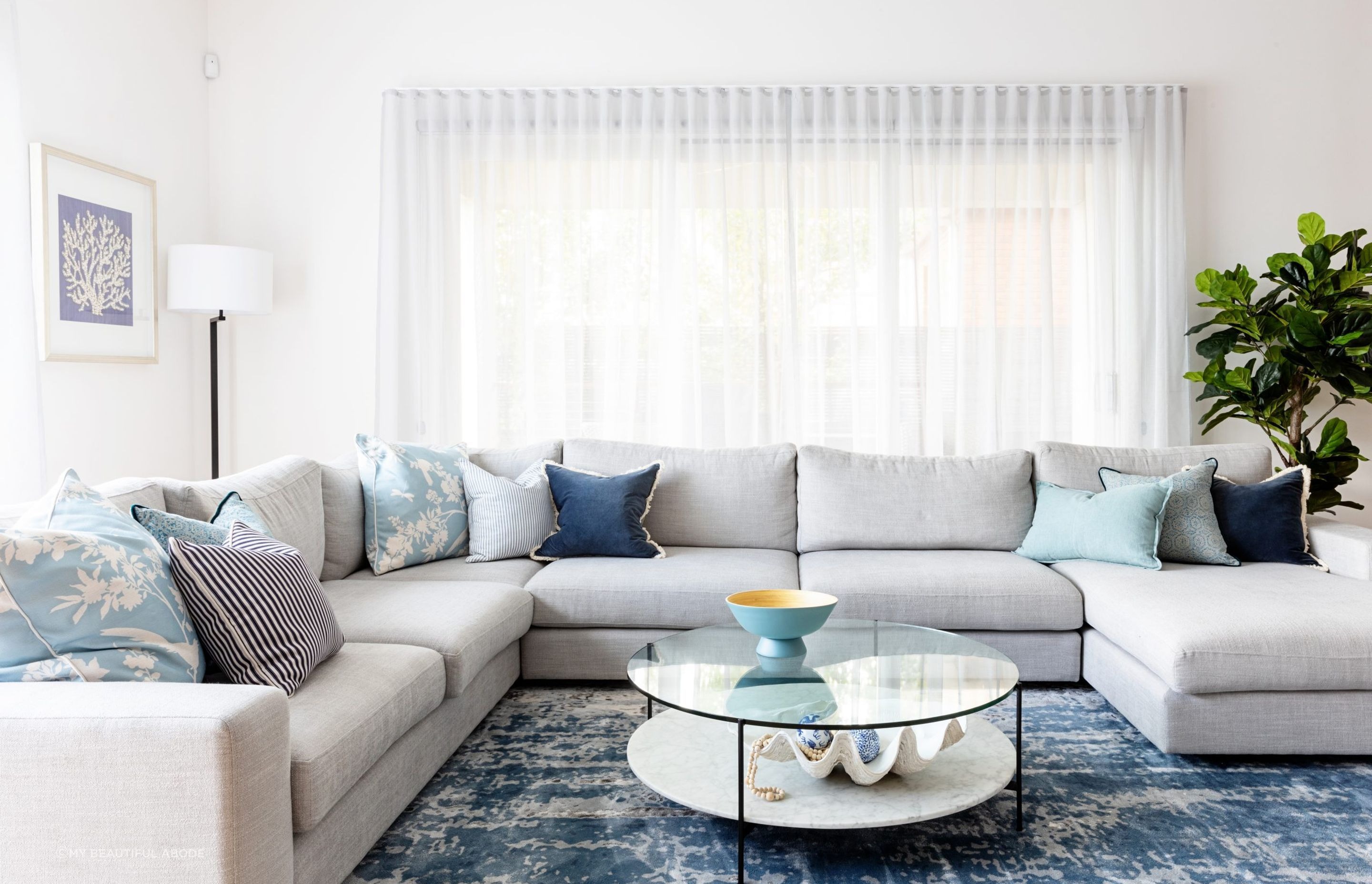 Sử dụng mẫu sofa phù hợp với phong cách thiết kế nội thất phòng khác