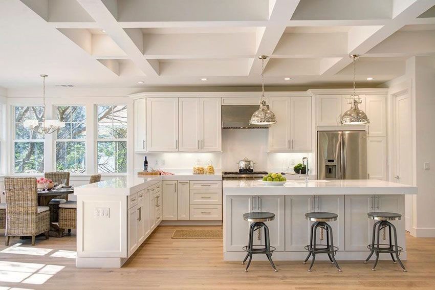 Thiết kế tủ bếp kết hợp quầy bar tiện lợi
