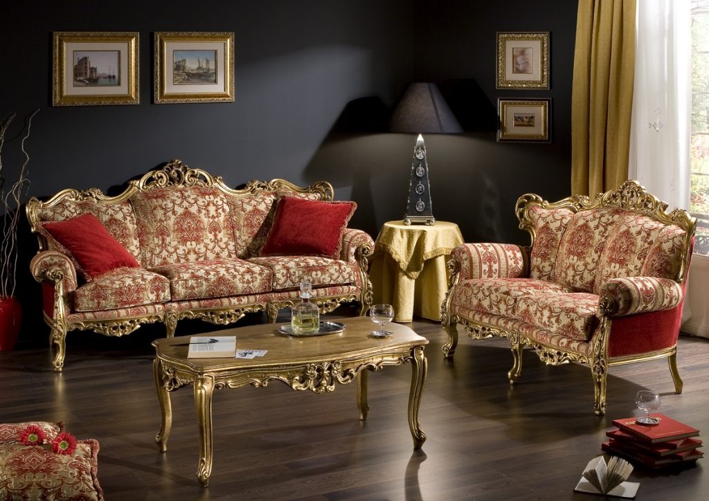 Một phong cách cổ điển khác biệt với tông đỏ trầm ấm